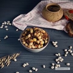 Квасоля з грибами